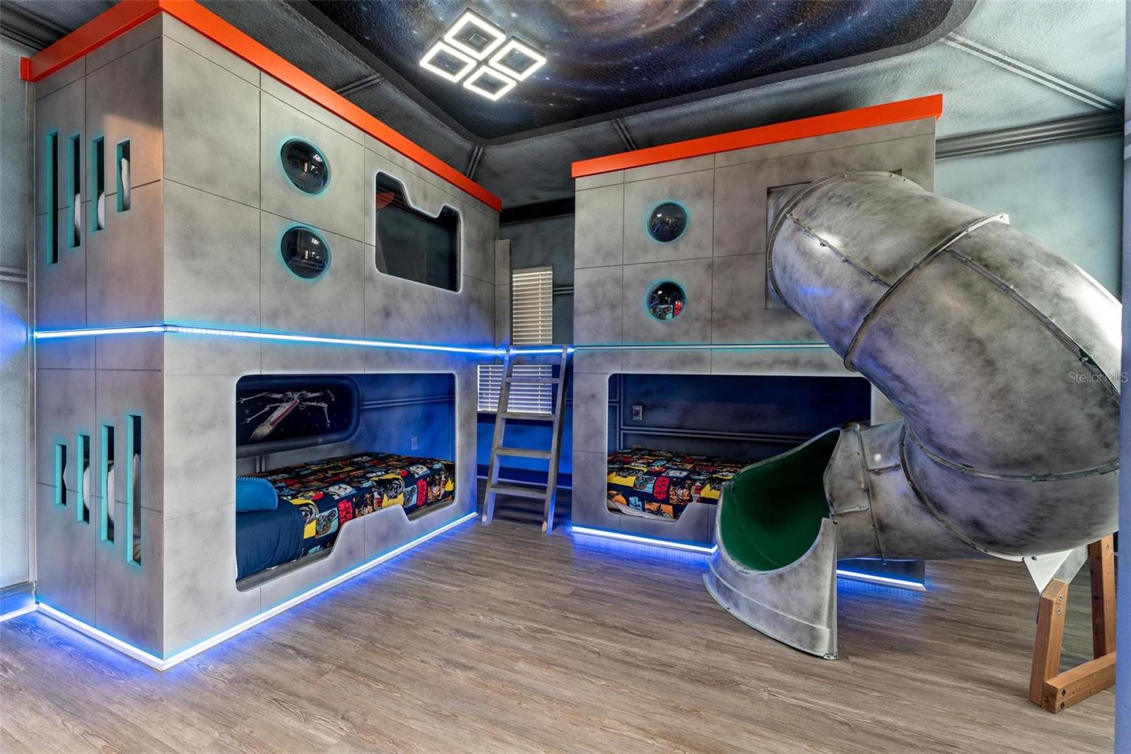 Image 60 of 81 For 1041 Castle Pines Court