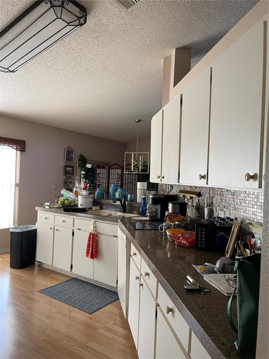 Image 15 of 27 For 28647 Twinbrook