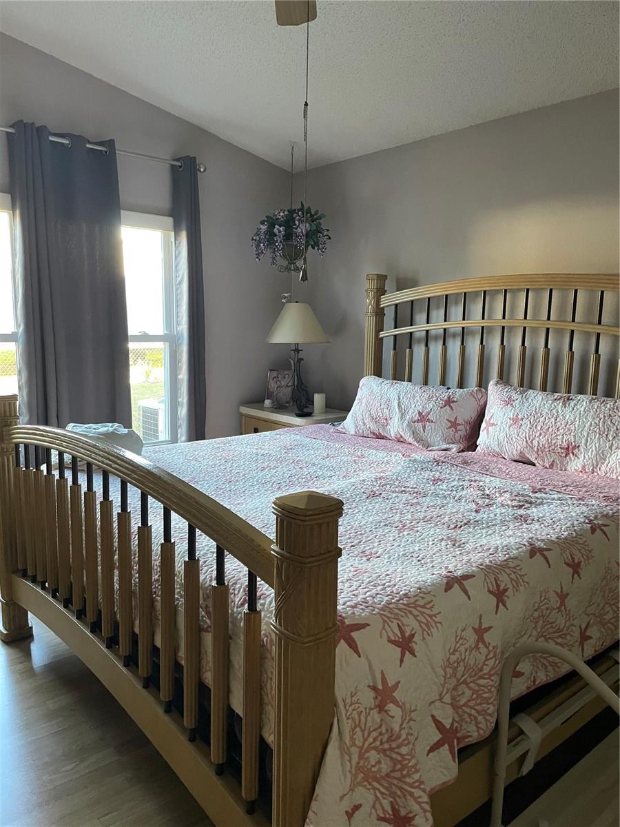 Image 20 of 27 For 28647 Twinbrook