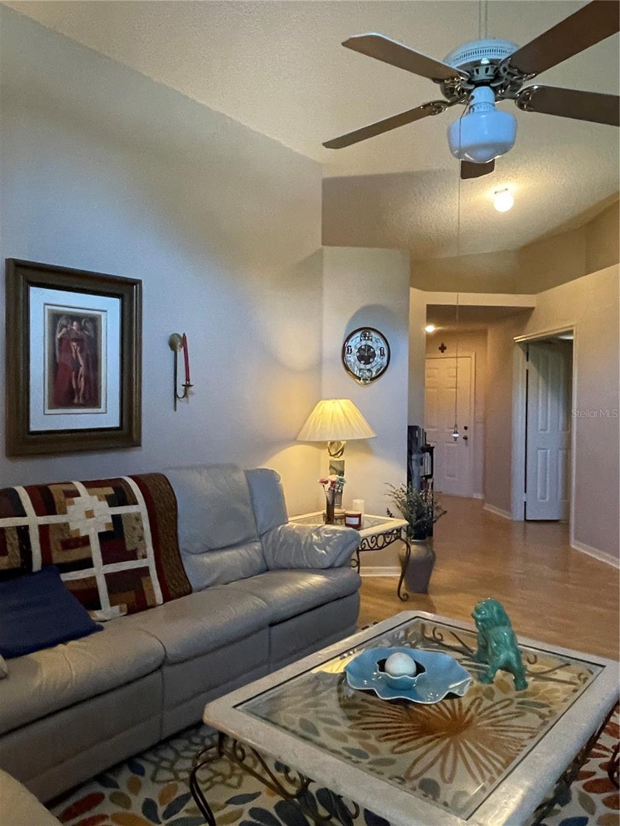 Image 6 of 27 For 28647 Twinbrook