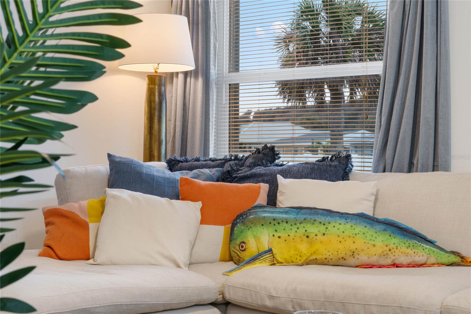 Image 17 of 46 For 1409 Southard Avenue