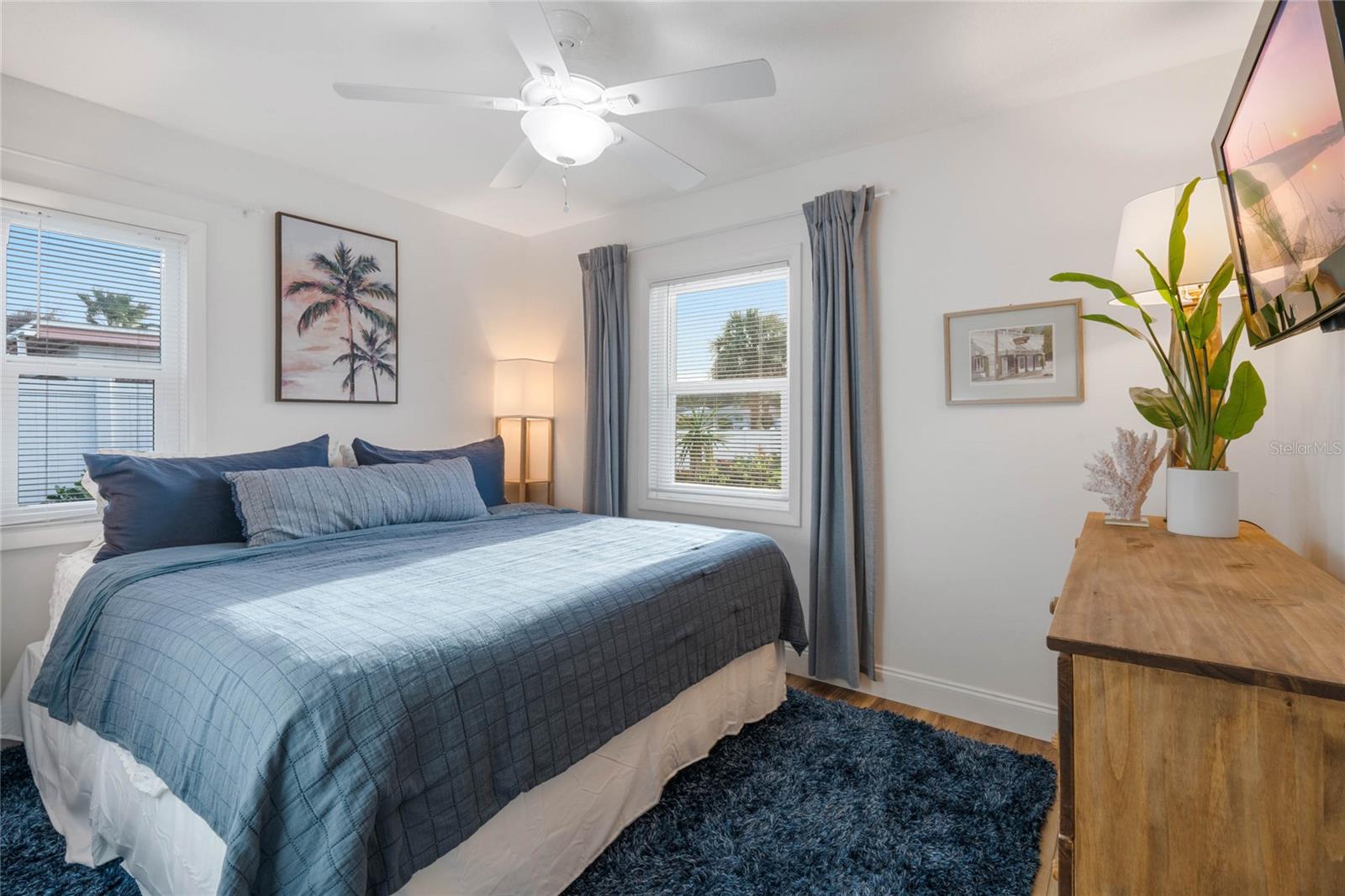 Image 20 of 46 For 1409 Southard Avenue