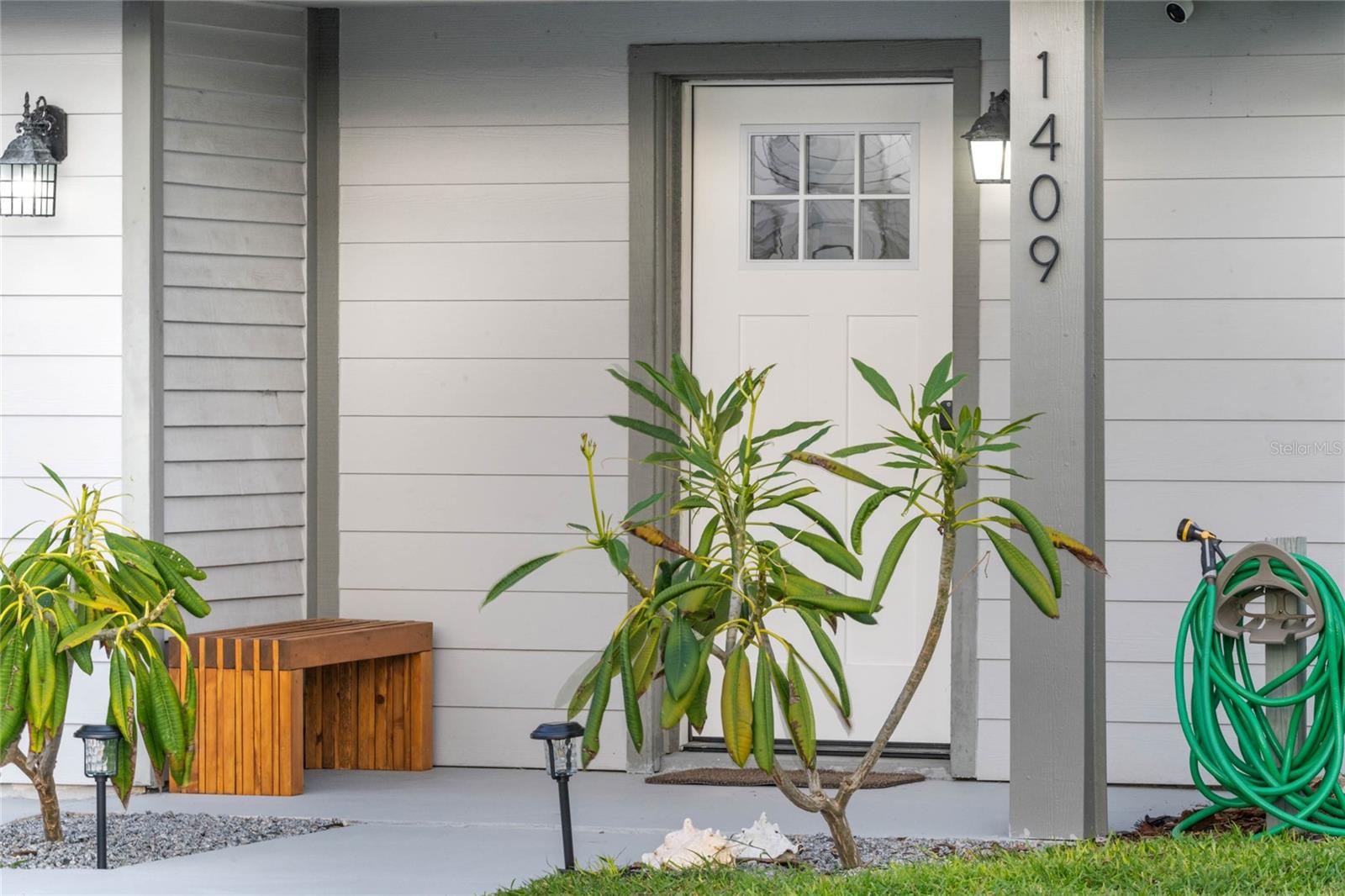 Image 5 of 46 For 1409 Southard Avenue