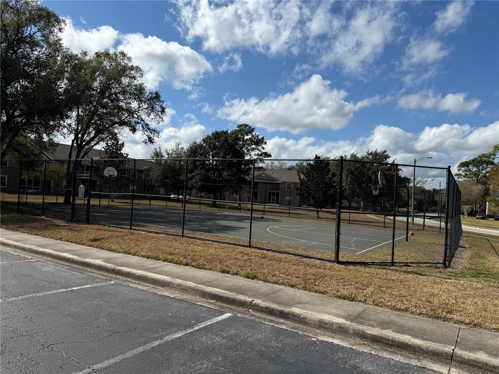 Image 35 of 36 For 108 Reserve Cir 212