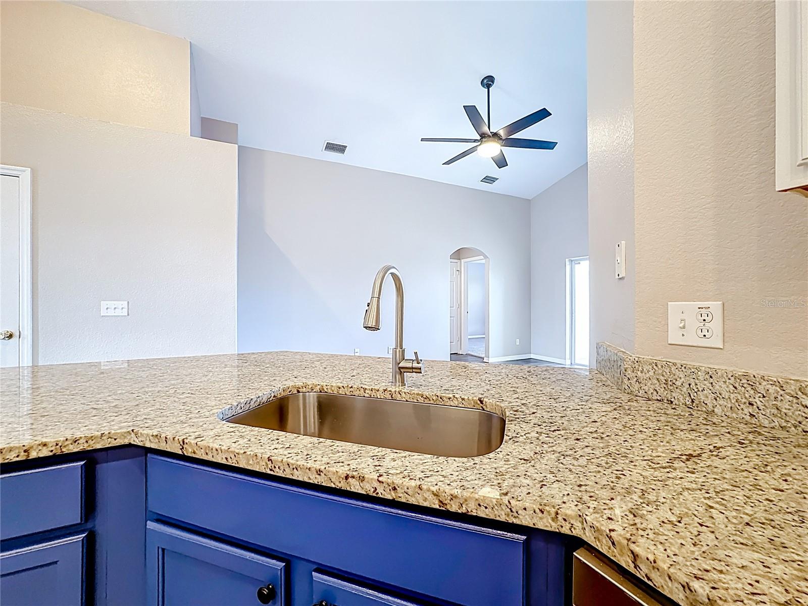 Image 13 of 68 For 3021 Buckeye Pointe Drive