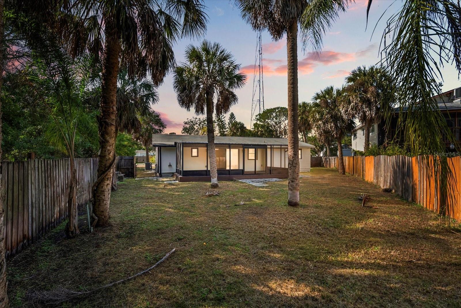 Image 3 of 35 For 10395 San Martin Boulevard Ne