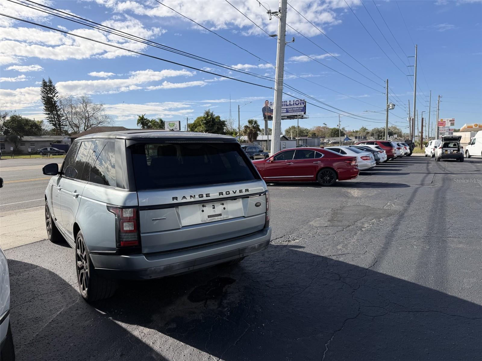 Image 8 of 9 For 5005 Edgewater Drive