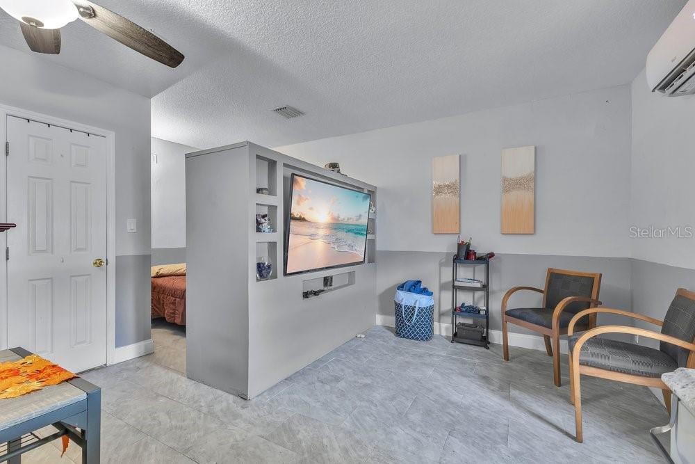 Image 23 of 36 For 2426 Timothy Lane