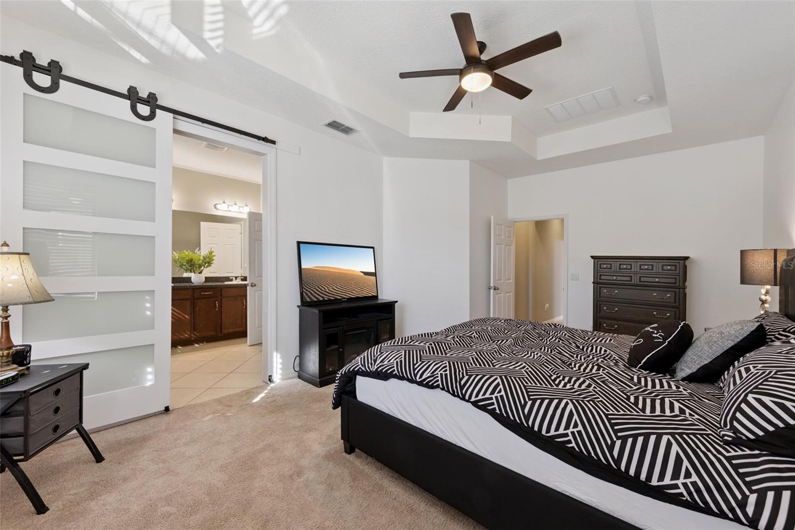 Image 17 of 36 For 3940 Pine Gate Trail