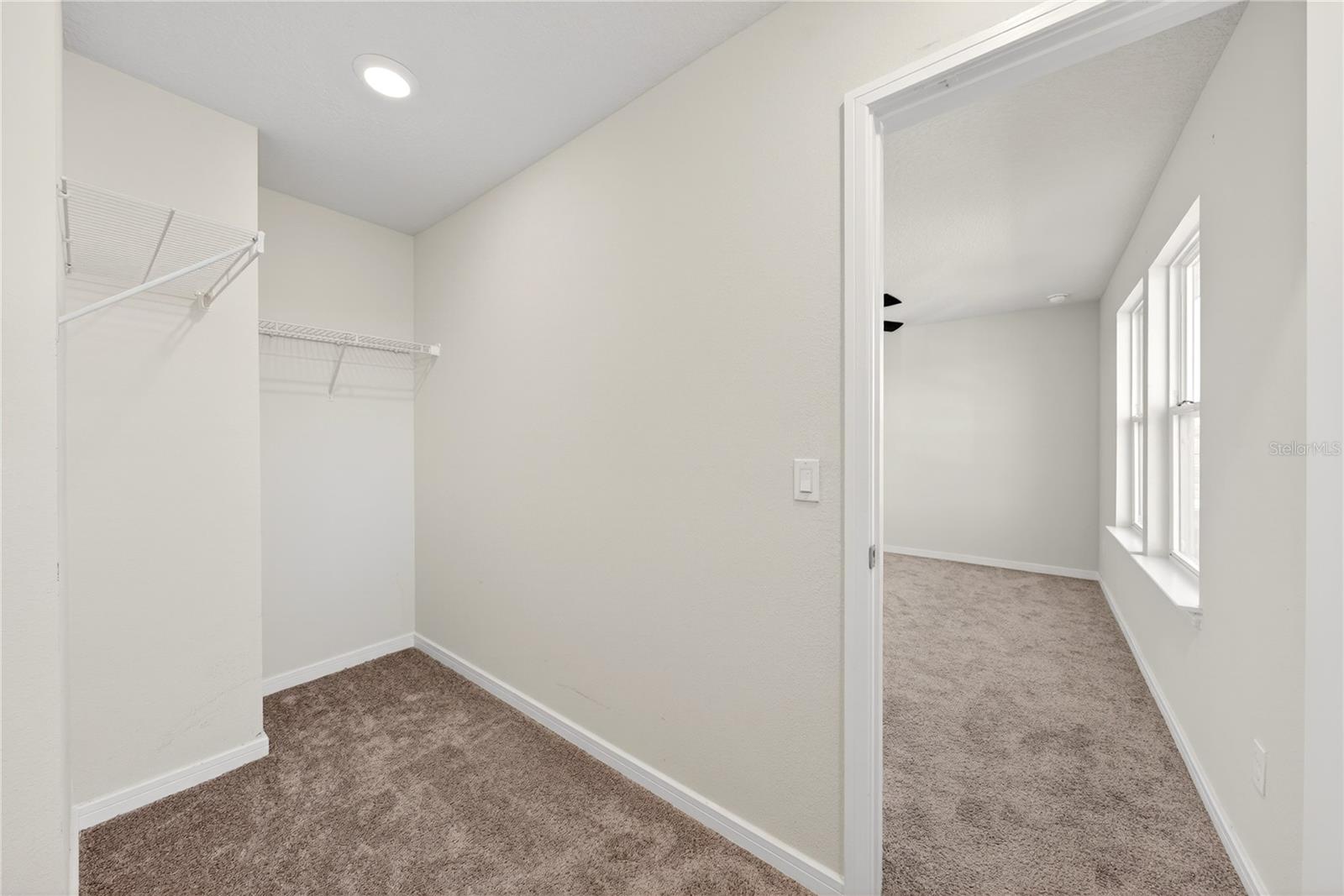 Image 21 of 63 For 5616 Arborvista Dr