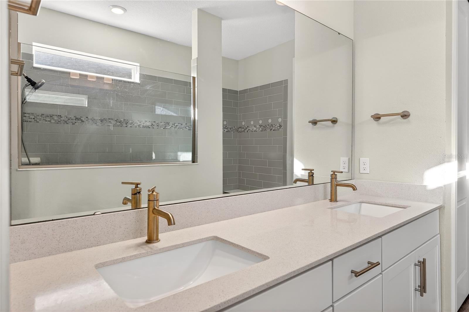 Image 38 of 63 For 5616 Arborvista Dr