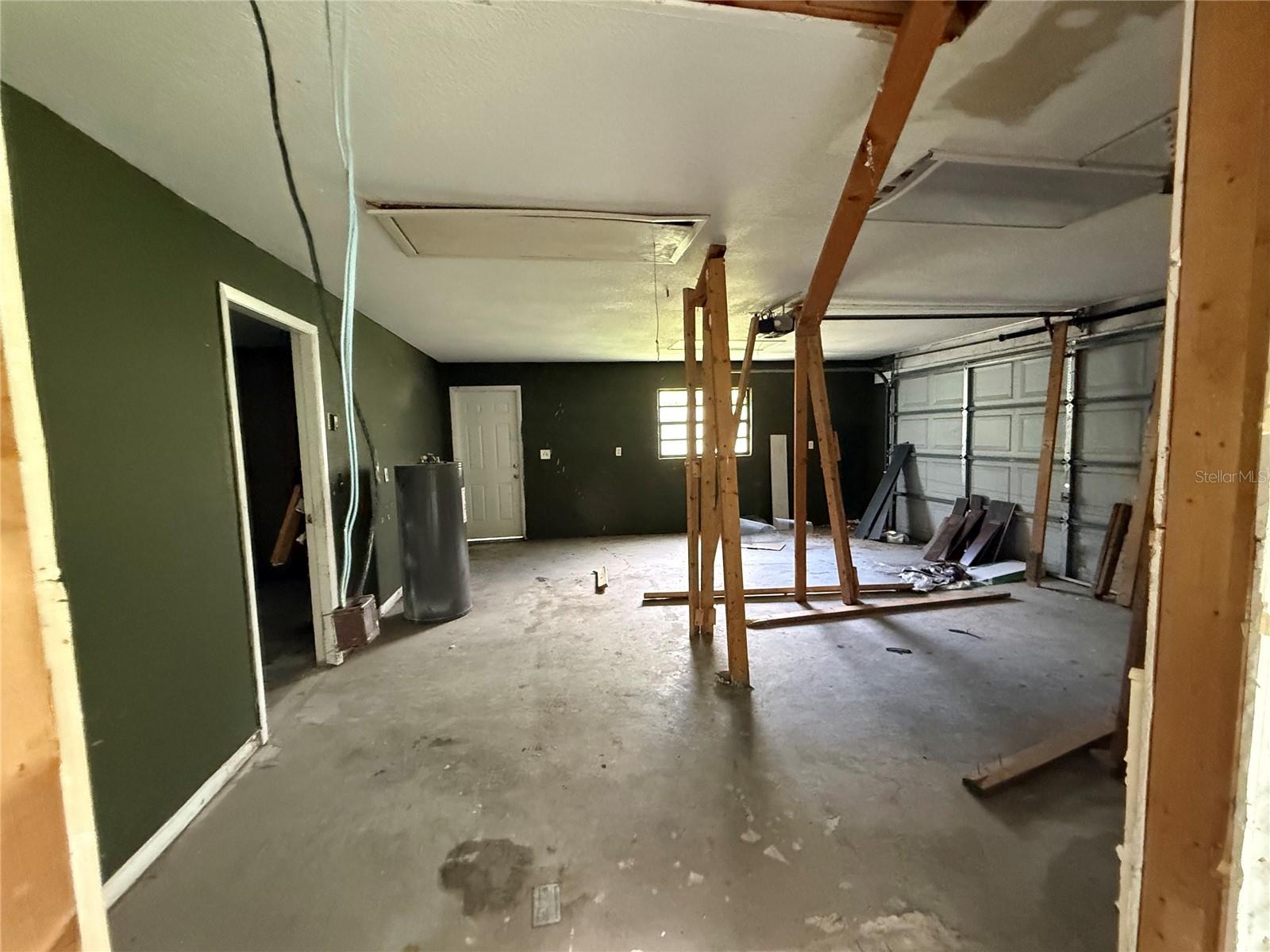 Image 5 of 18 For 1104 Timor Avenue