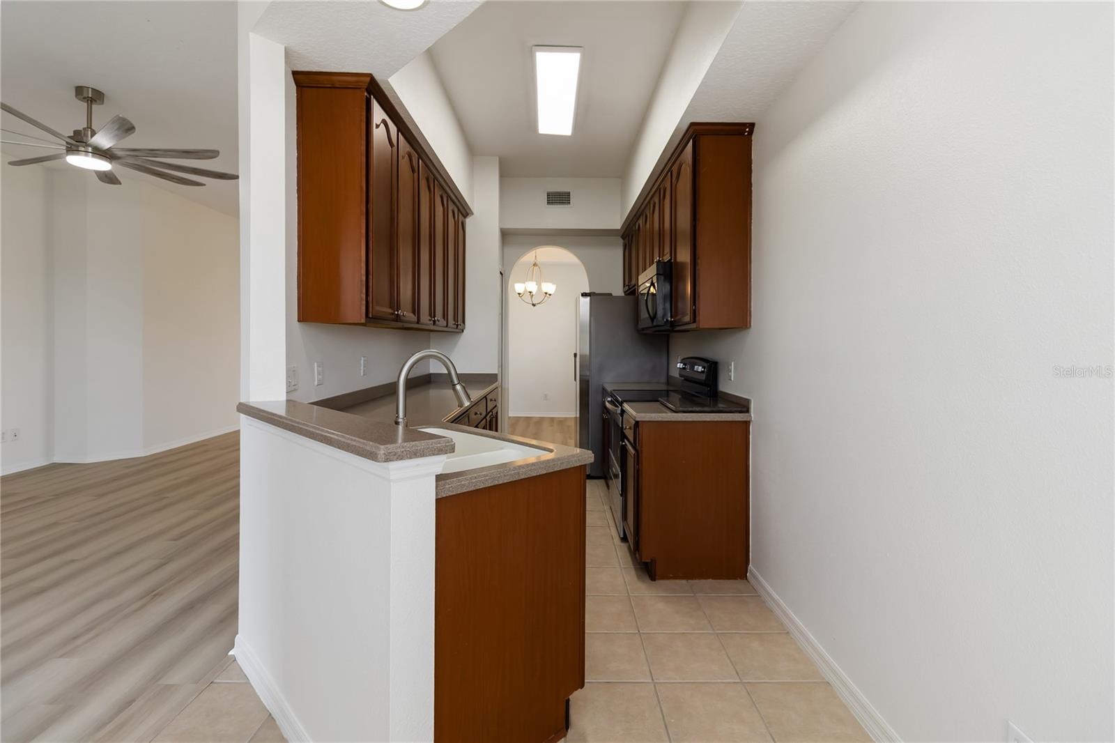 Image 13 of 32 For 9435 Myrtle Creek Lane 3