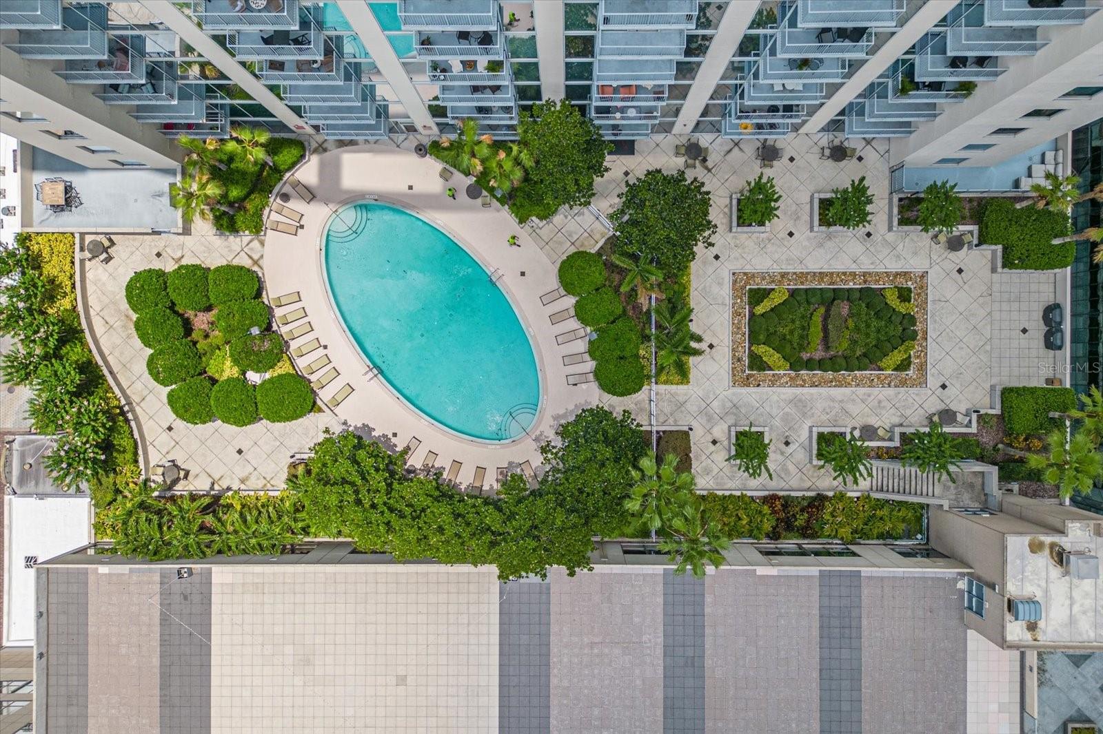 Image 18 of 28 For 155 Court Avenue 1011