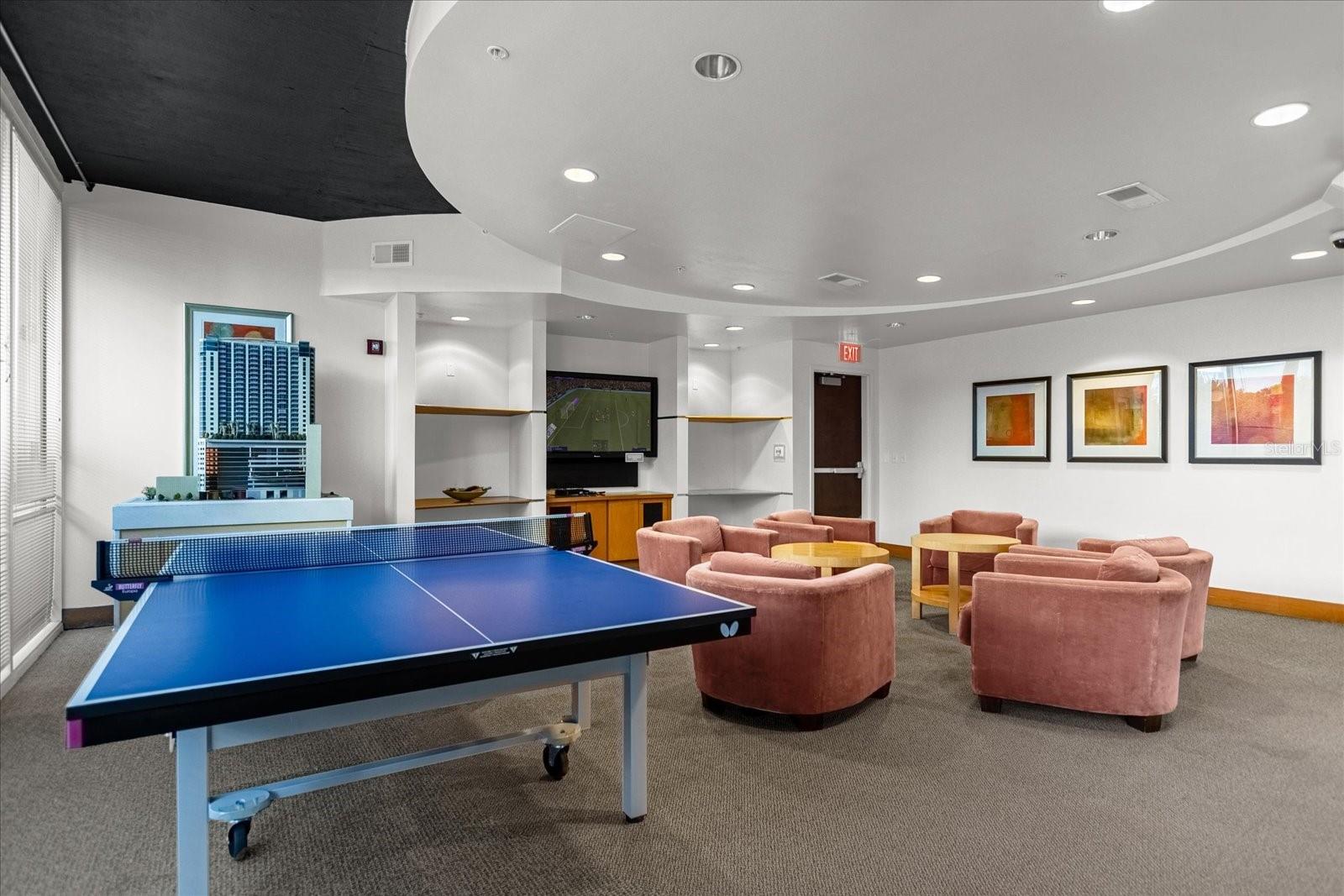 Image 24 of 28 For 155 Court Avenue 1011