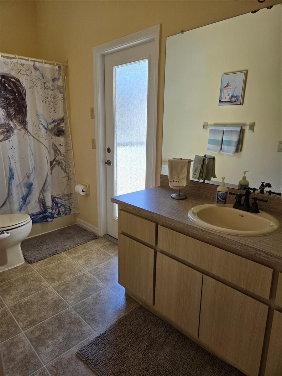 Image 27 of 35 For 25344 Croom Road