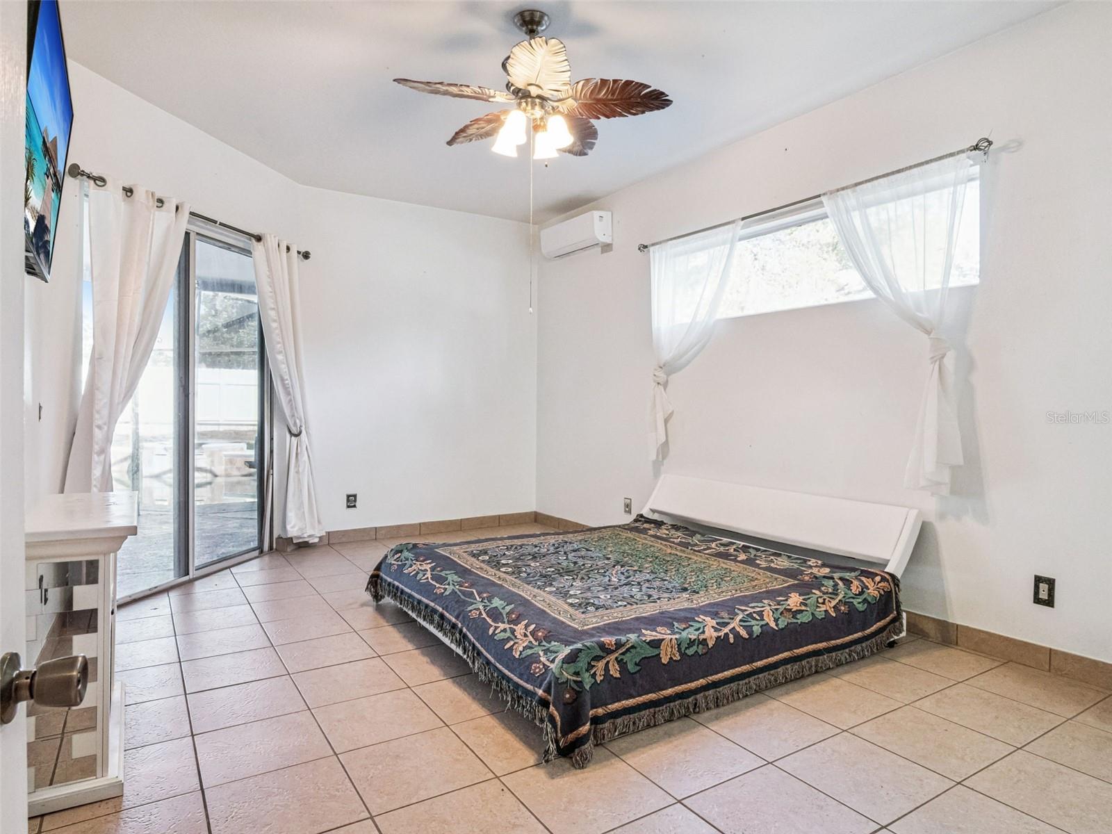 Image 17 of 47 For 9101 Lake Coventry Ct