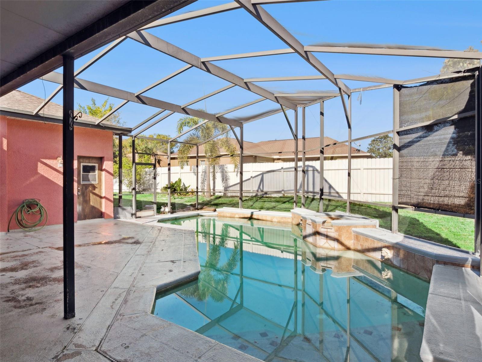 Image 32 of 47 For 9101 Lake Coventry Ct