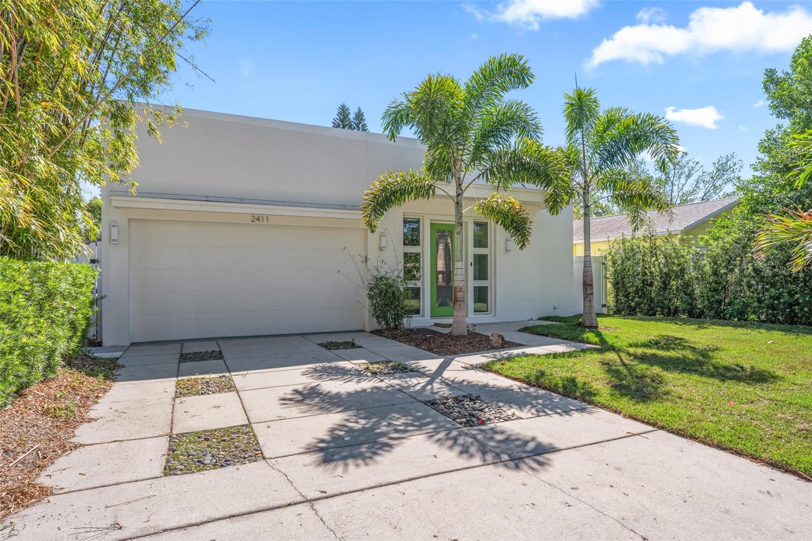 Image 3 of 57 For 2411 Center Avenue