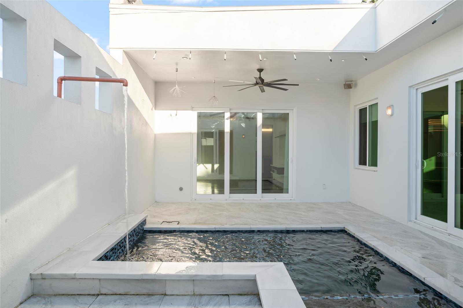 Image 50 of 57 For 2411 Center Avenue