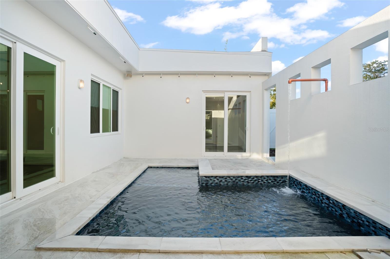 Image 51 of 57 For 2411 Center Avenue