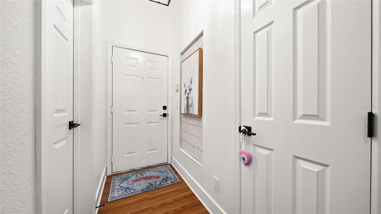 Image 2 of 16 For 13810 Sutton Park Drive N 1433