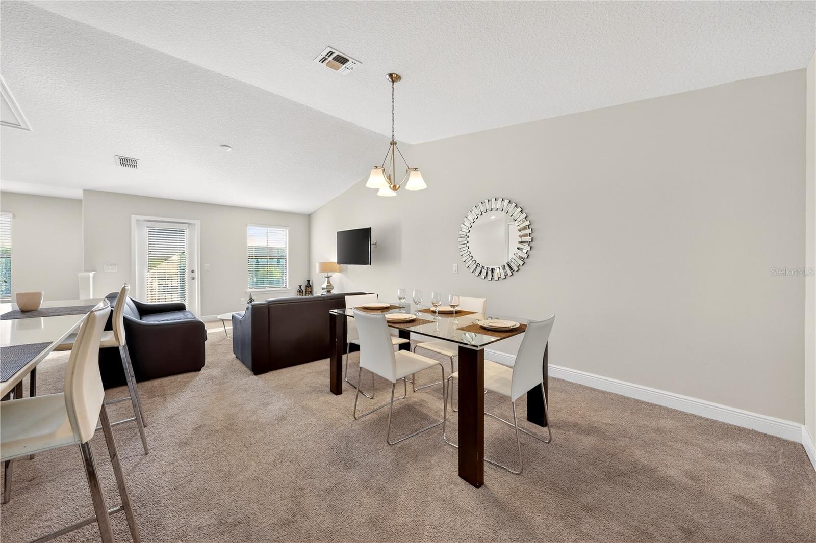 Image 13 of 52 For 121 Kenny Blvd