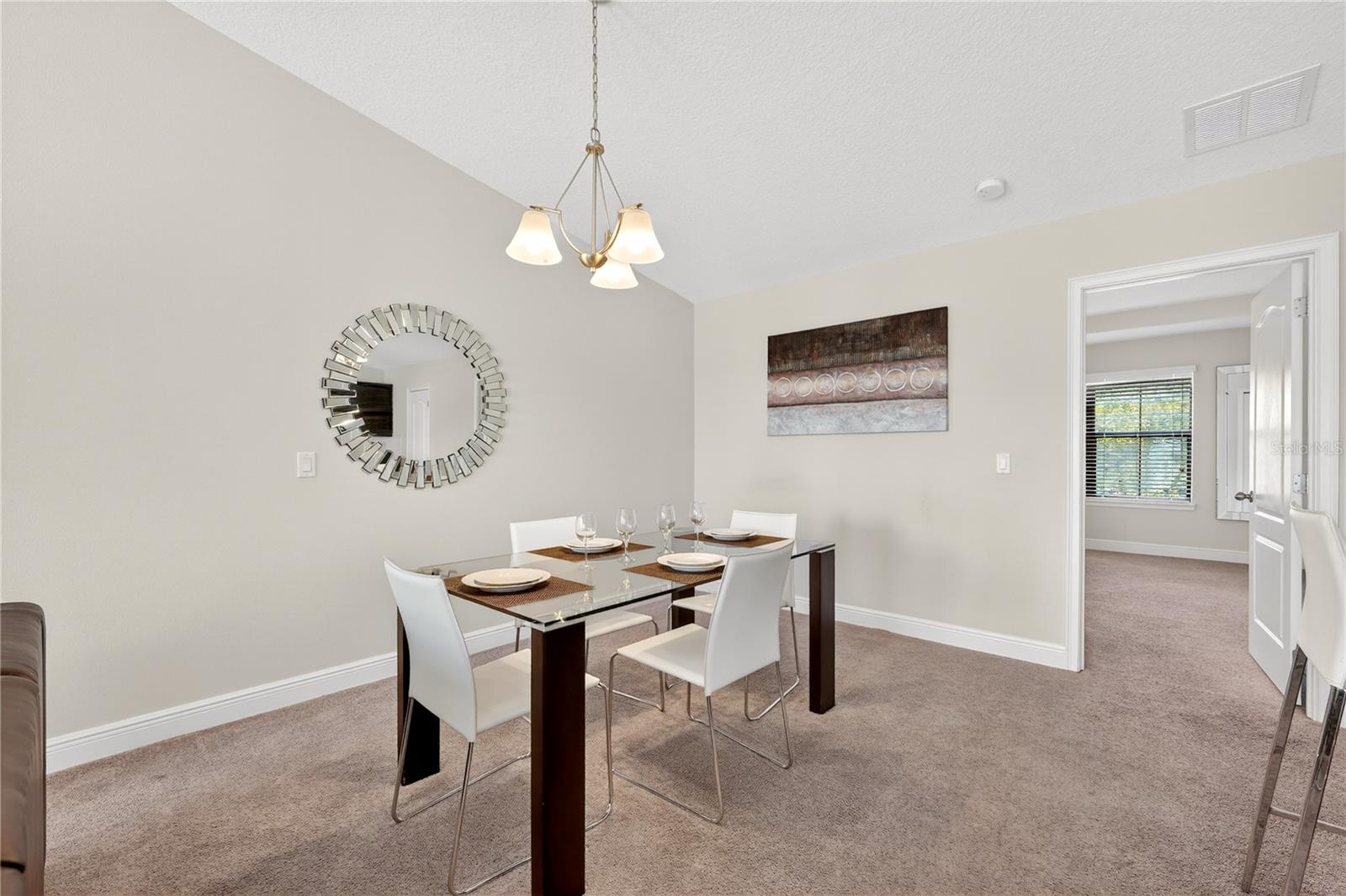 Image 16 of 52 For 121 Kenny Blvd