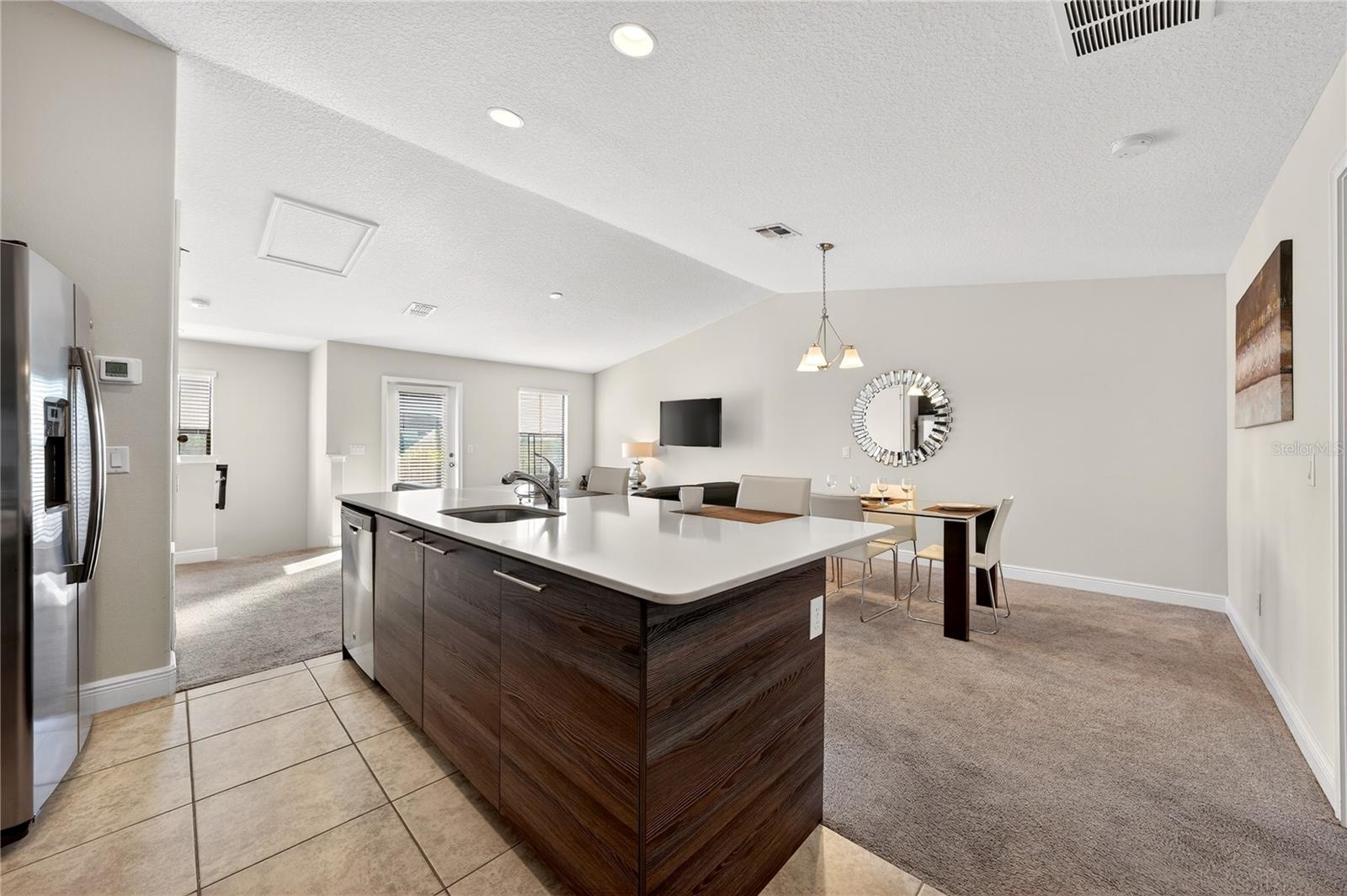 Image 18 of 52 For 121 Kenny Blvd