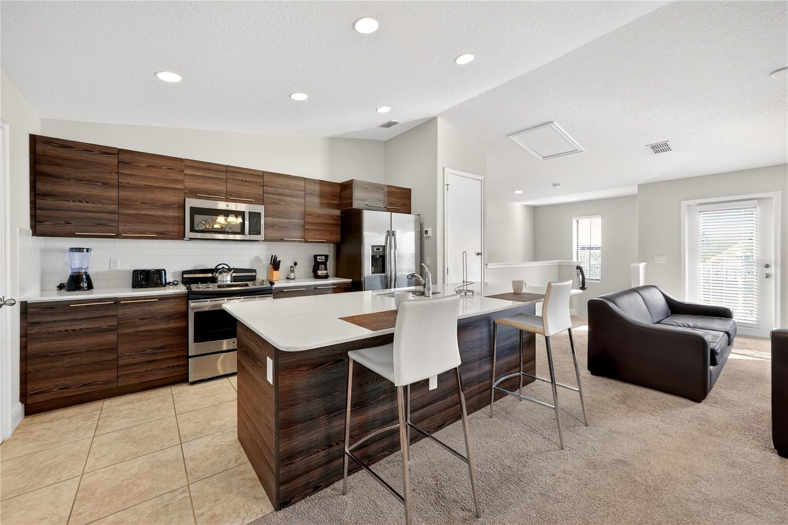 Image 19 of 52 For 121 Kenny Blvd