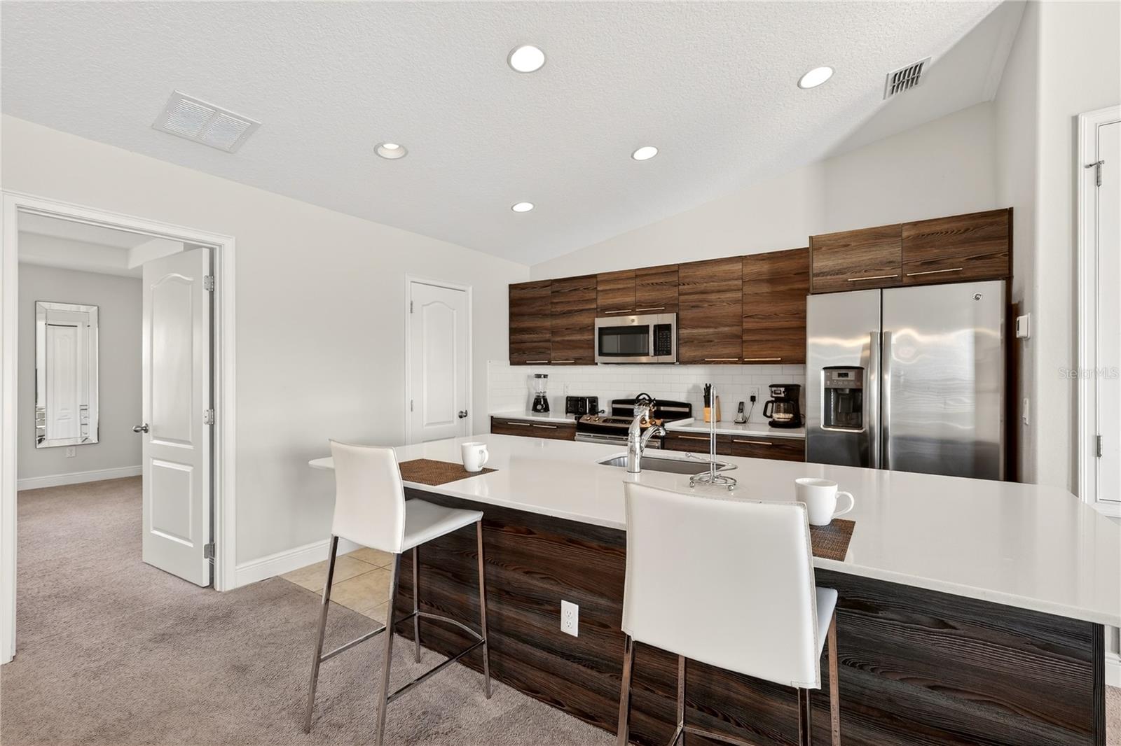 Image 21 of 52 For 121 Kenny Blvd