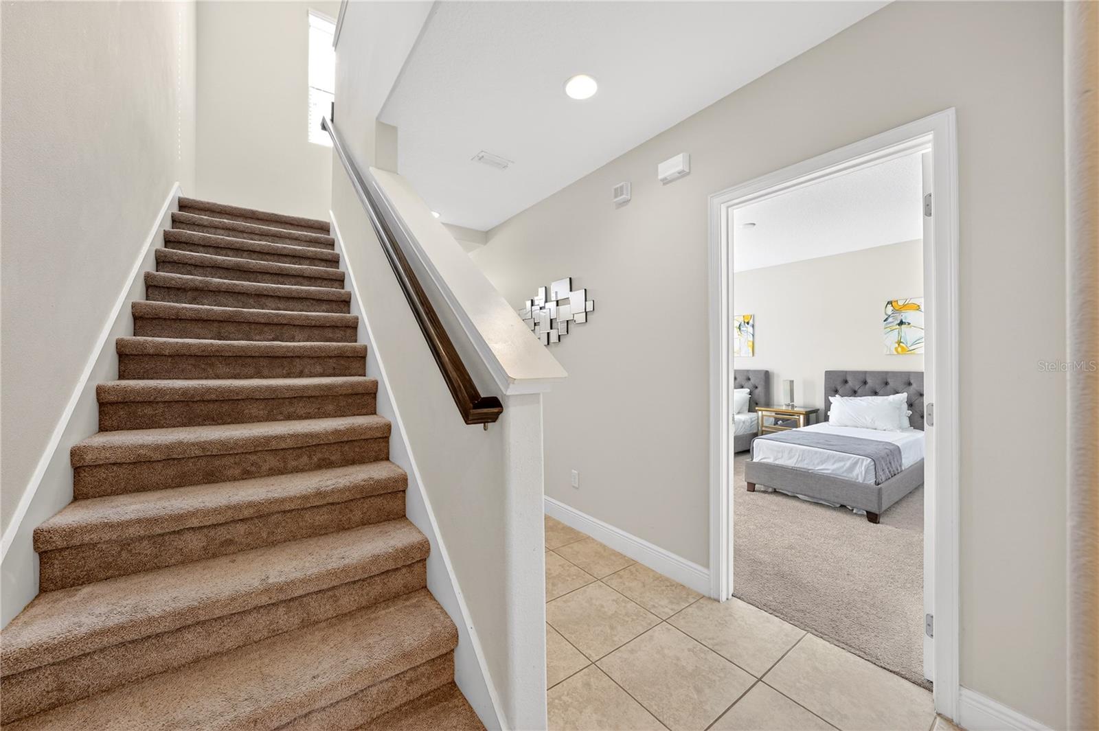 Image 5 of 52 For 121 Kenny Blvd