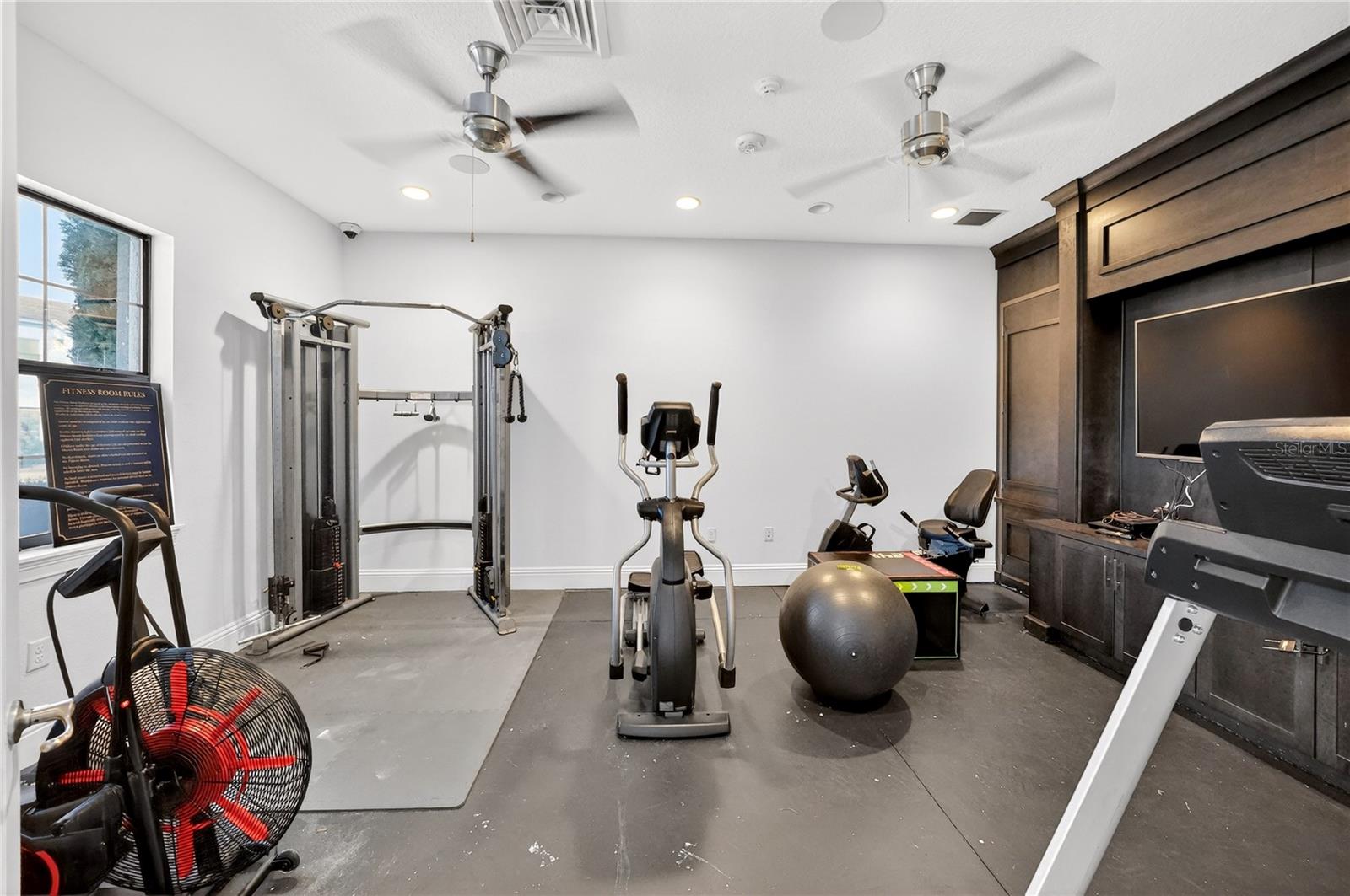 Image 50 of 52 For 121 Kenny Blvd