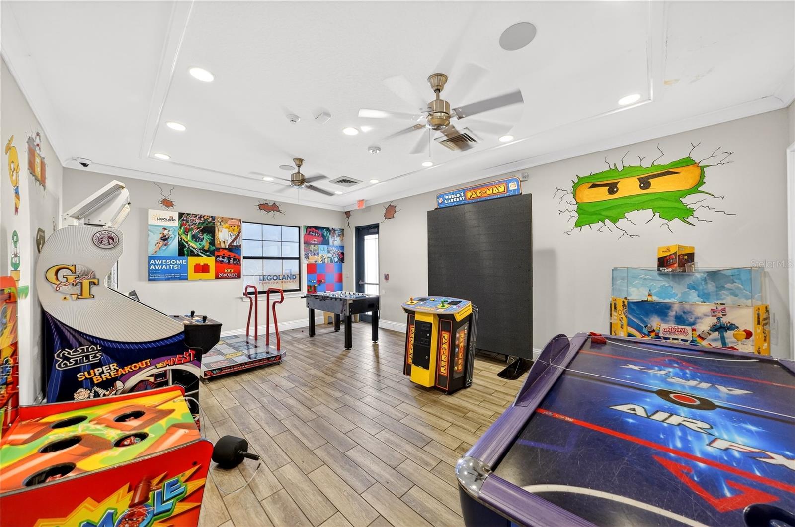 Image 51 of 52 For 121 Kenny Blvd