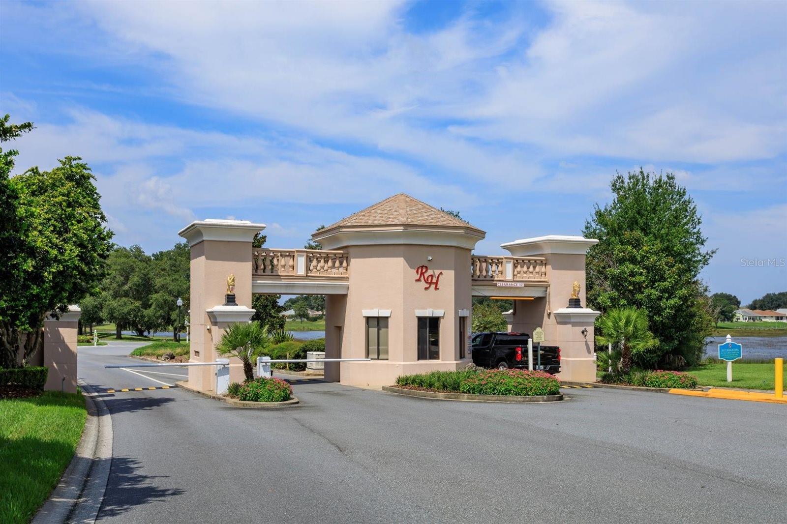 Image 26 of 43 For 5552 King James Avenue