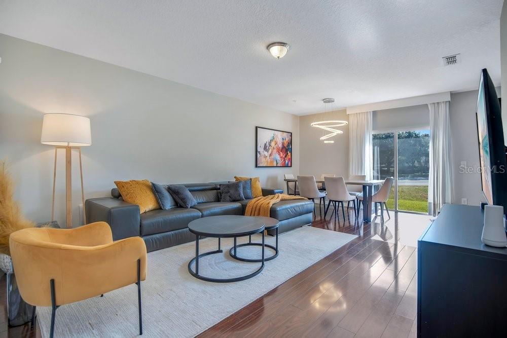 Image 4 of 33 For 10124 Green Branch Court