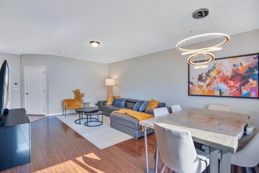 Image 7 of 33 For 10124 Green Branch Court