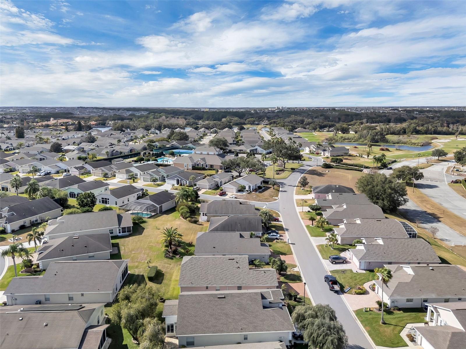 Image 42 of 51 For 213 High Vista Dr