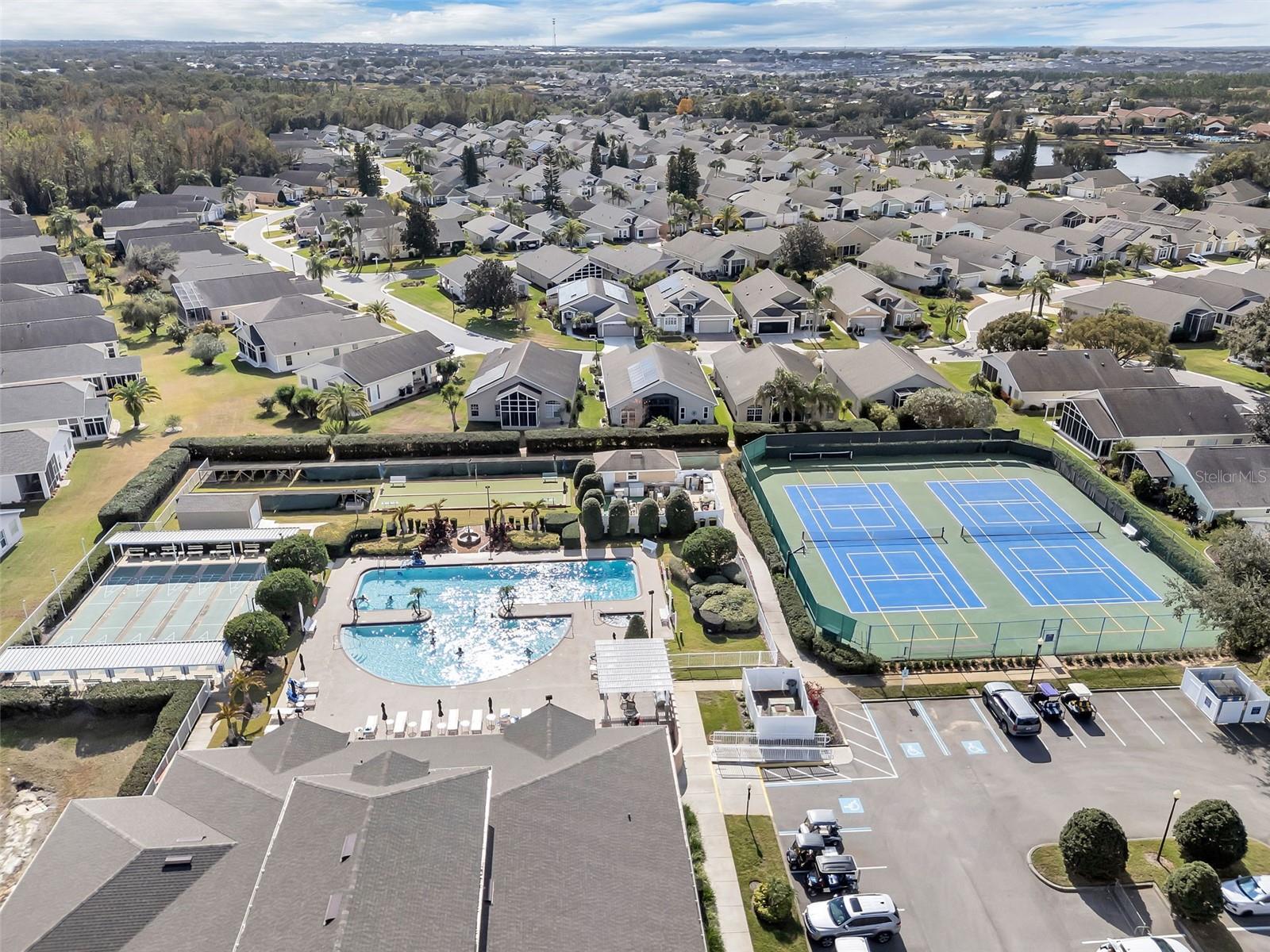 Image 46 of 51 For 213 High Vista Dr