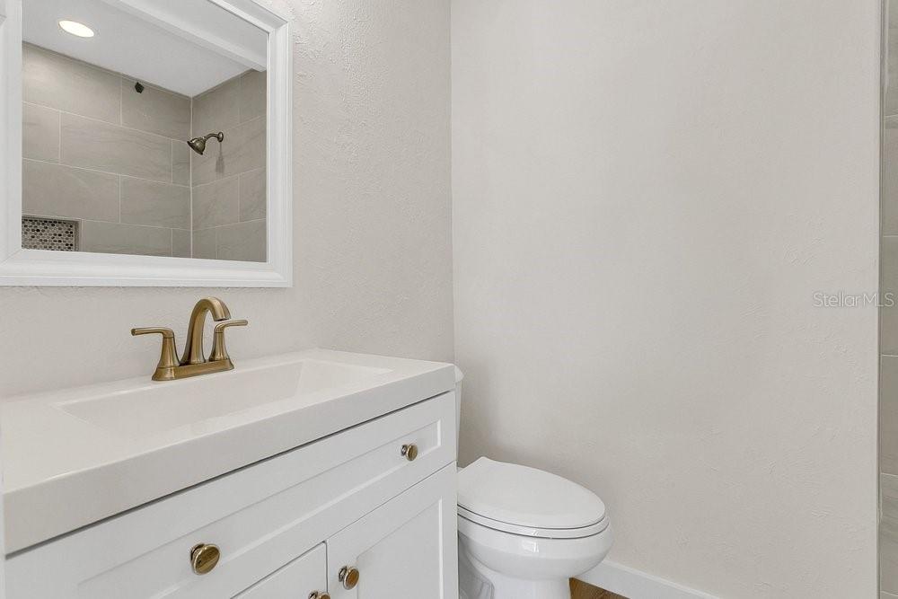 Image 13 of 31 For 6435 Chantry Street