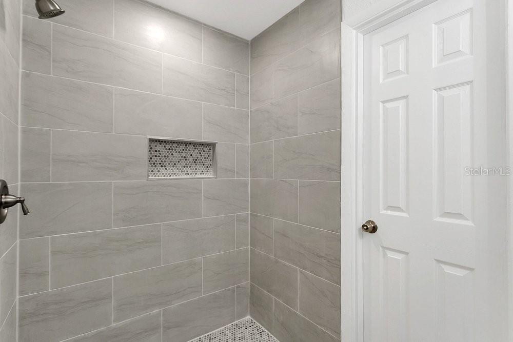 Image 14 of 31 For 6435 Chantry Street