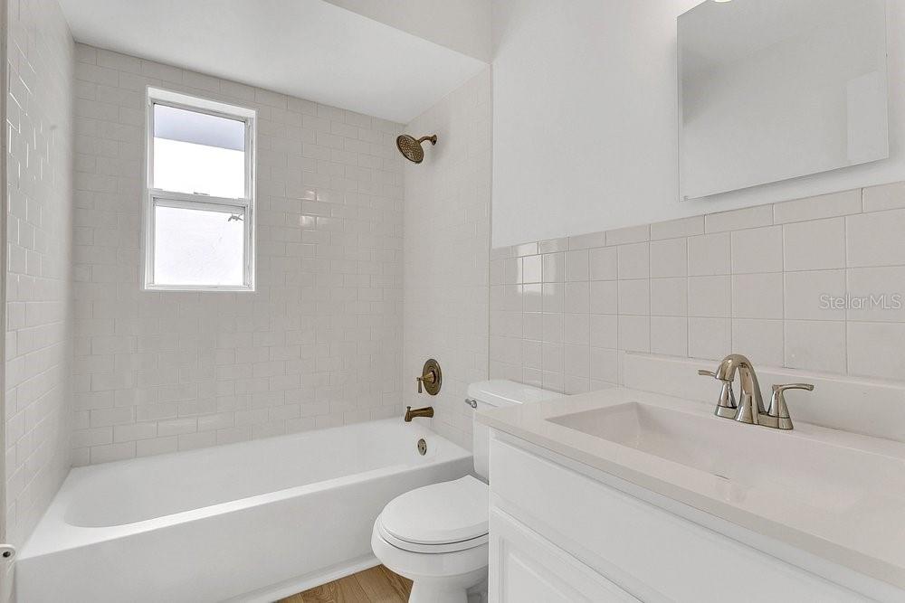 Image 17 of 31 For 6435 Chantry Street