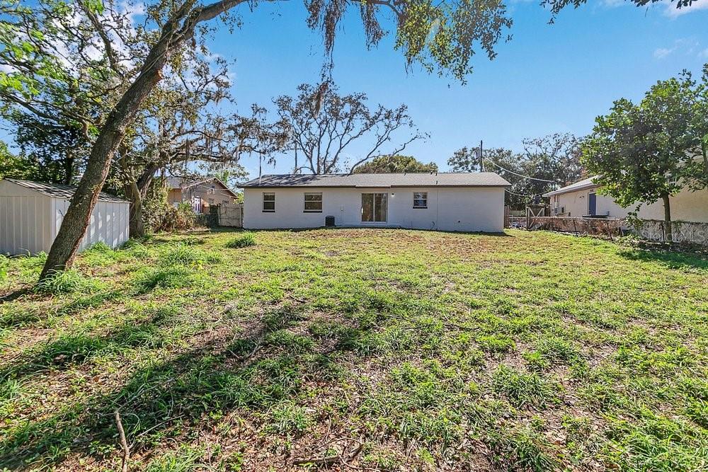 Image 22 of 31 For 6435 Chantry Street