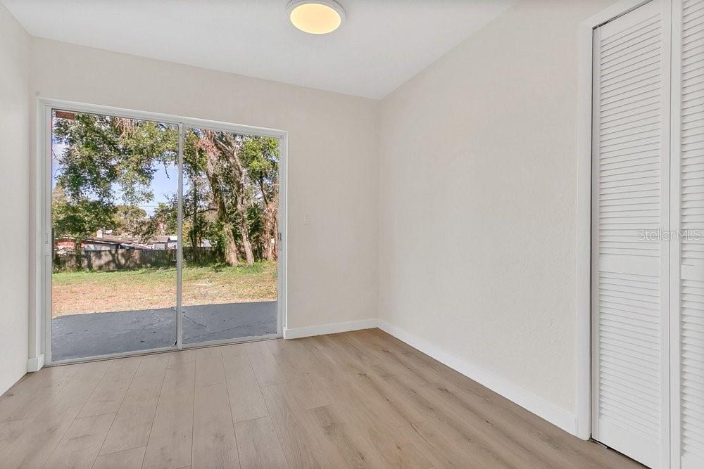 Image 6 of 31 For 6435 Chantry Street