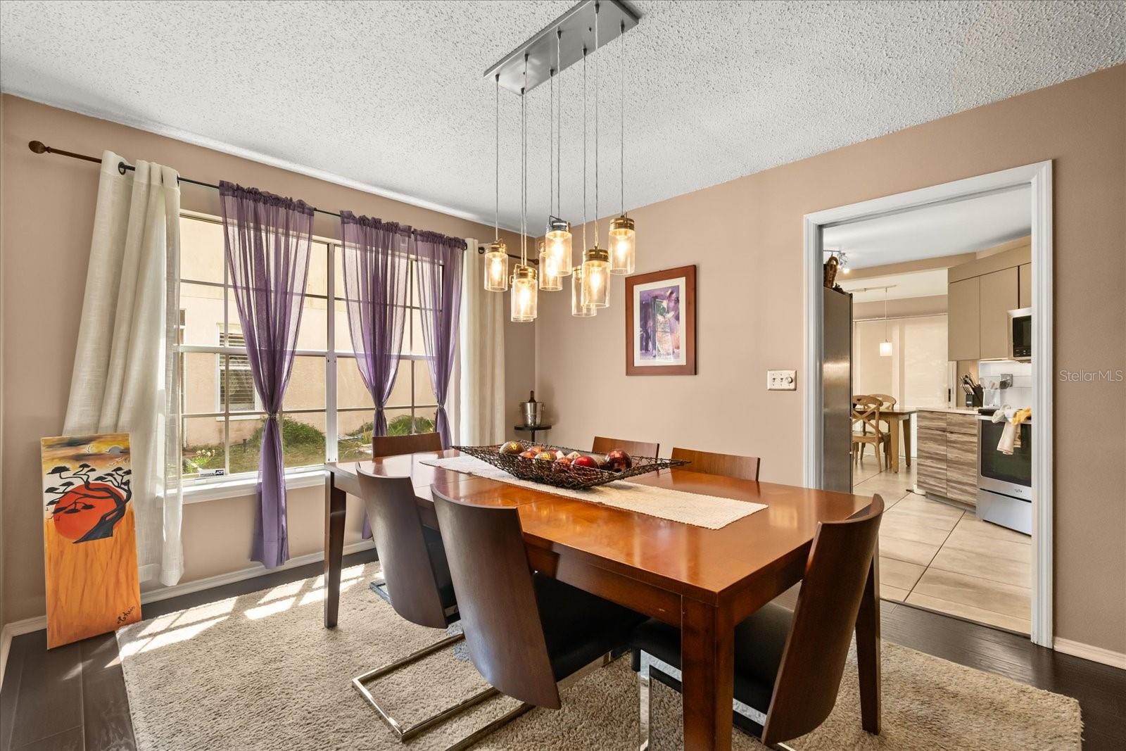 Image 20 of 37 For 618 Via Milano