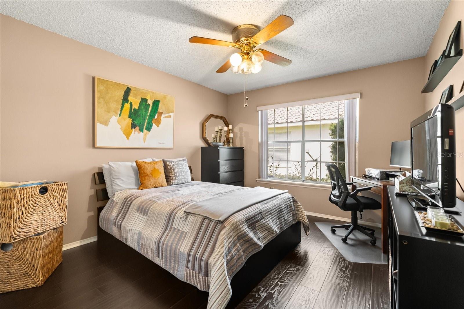 Image 25 of 37 For 618 Via Milano