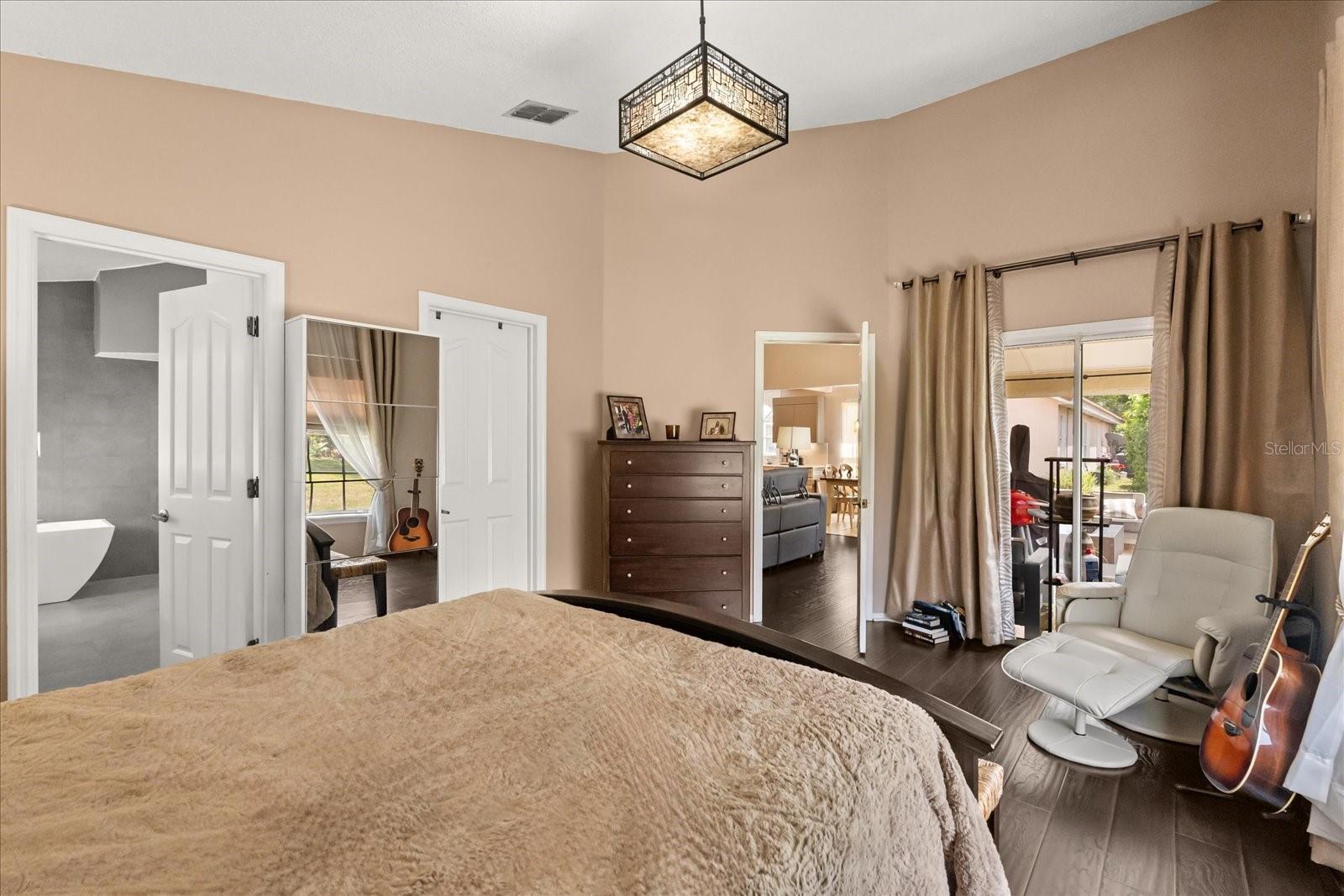 Image 29 of 37 For 618 Via Milano