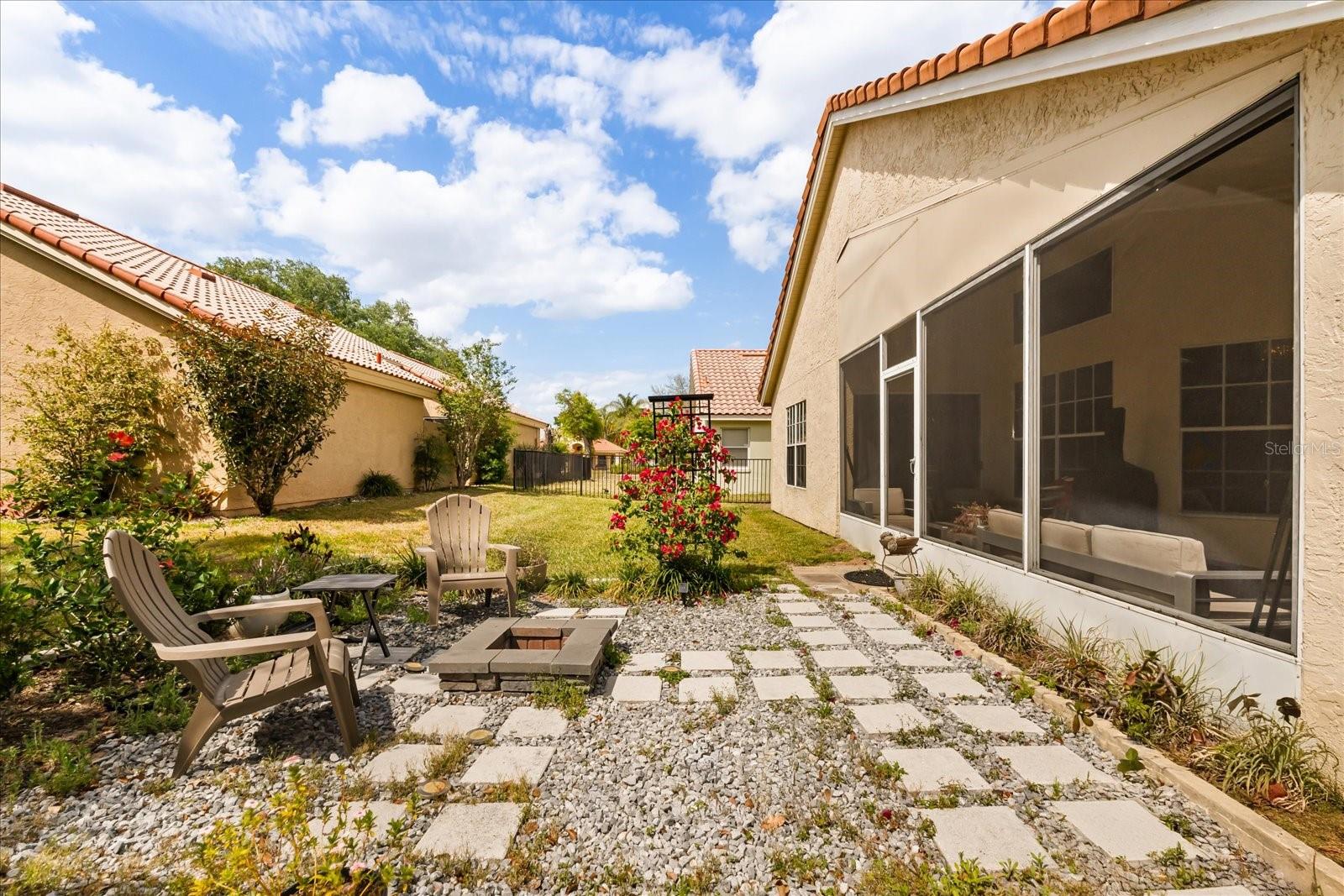 Image 32 of 37 For 618 Via Milano