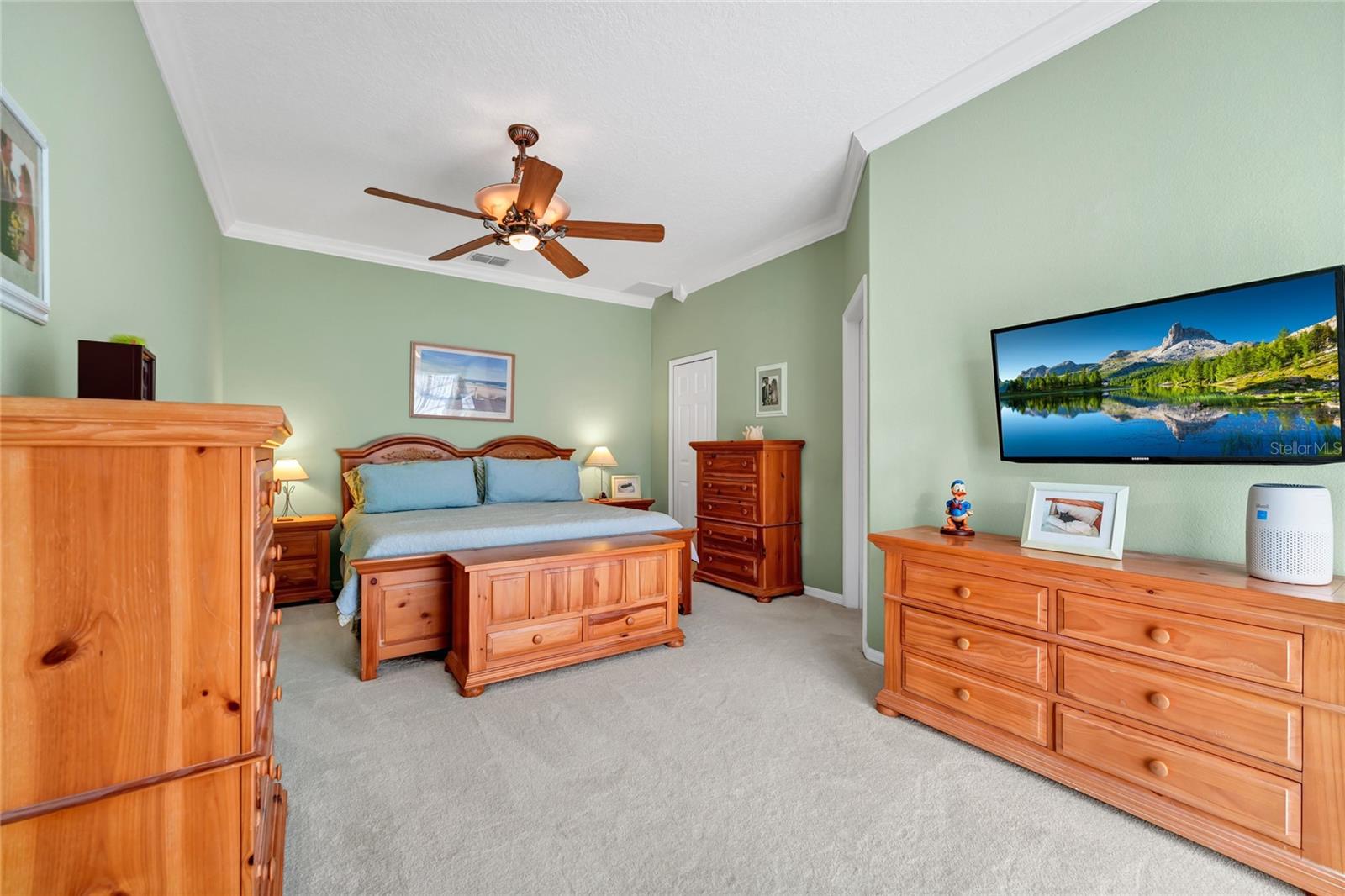 Image 22 of 54 For 911 Shawna Shores