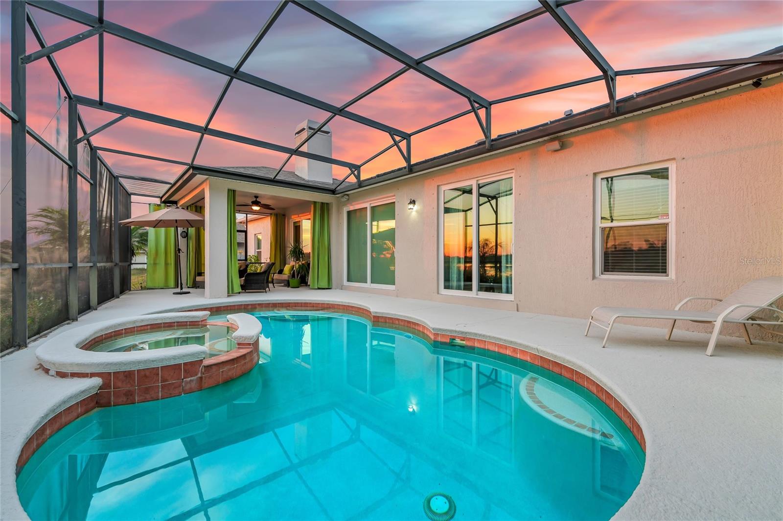 Image 45 of 54 For 911 Shawna Shores